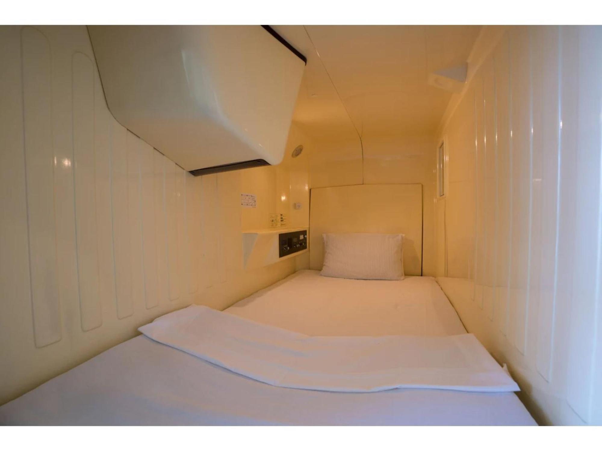 Male Only Capsule Inn Hamamatsucho - Vacation Stay 68799V Tokyo Exterior photo