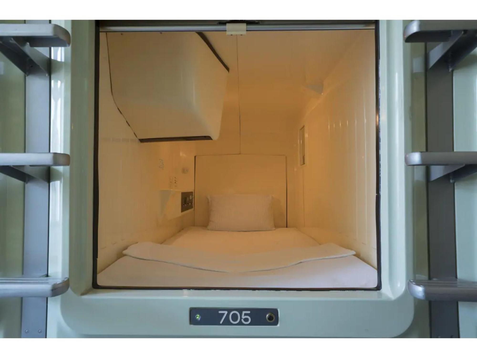Male Only Capsule Inn Hamamatsucho - Vacation Stay 68799V Tokyo Exterior photo